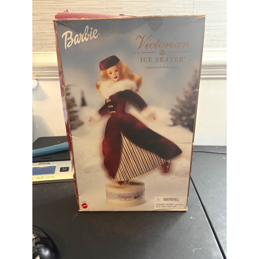 Mattel Victorian Ice Skater Barbie Special Edition Doll 27431 Music Box Stand